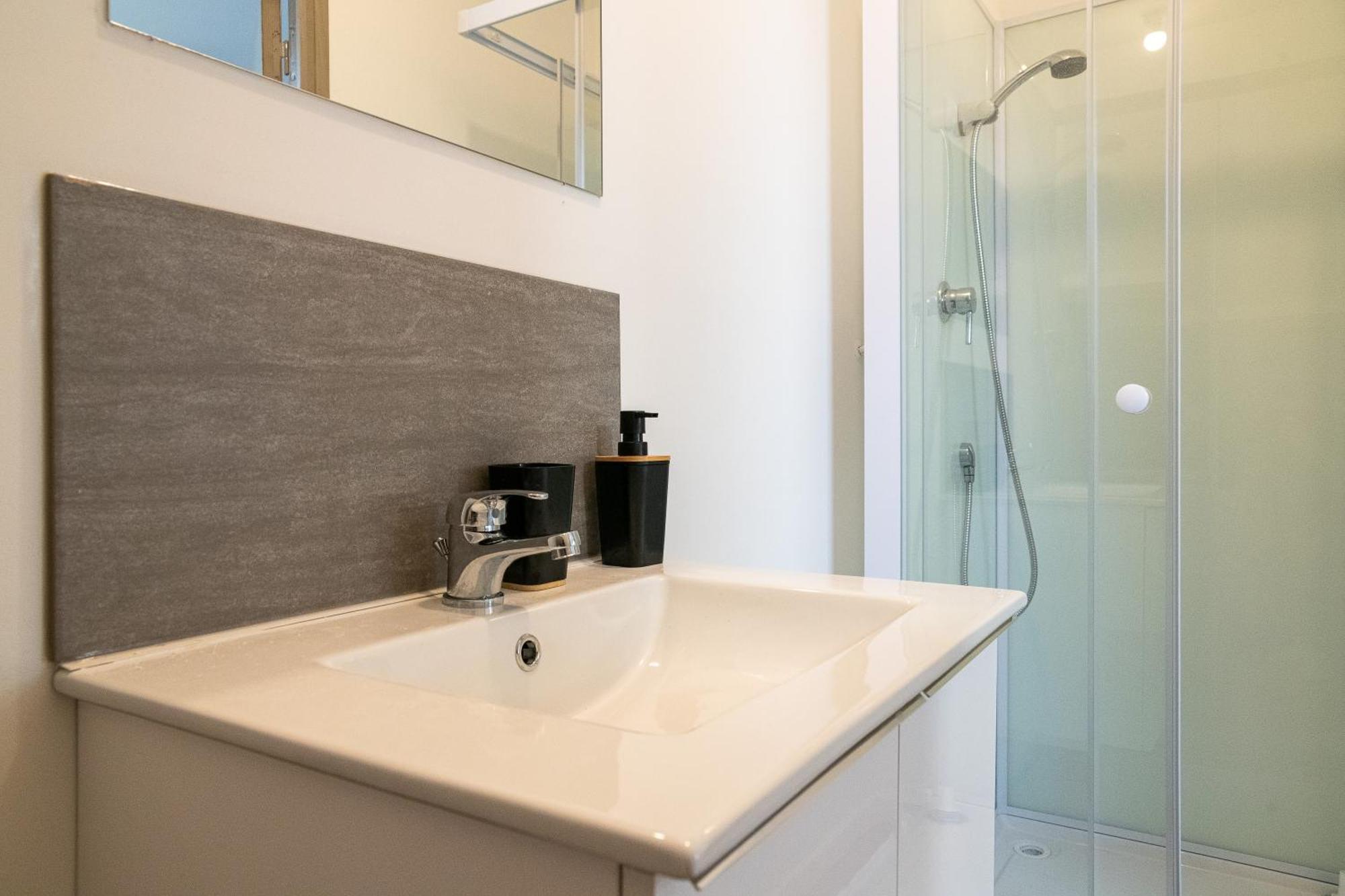 Malaka Apartment Anzin
